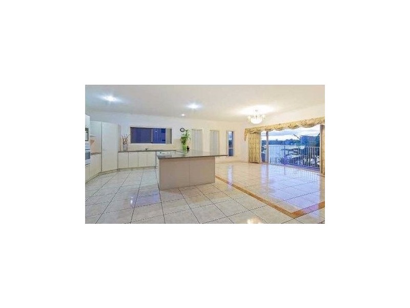 25 Northwestern Court, Varsity Lakes QLD 4227