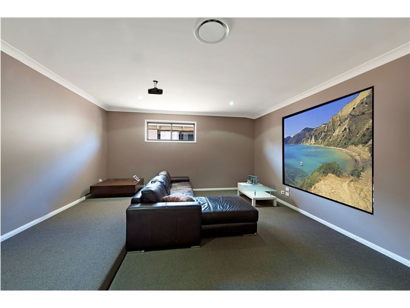 36 River Crescent, Broadbeach Waters QLD 4218