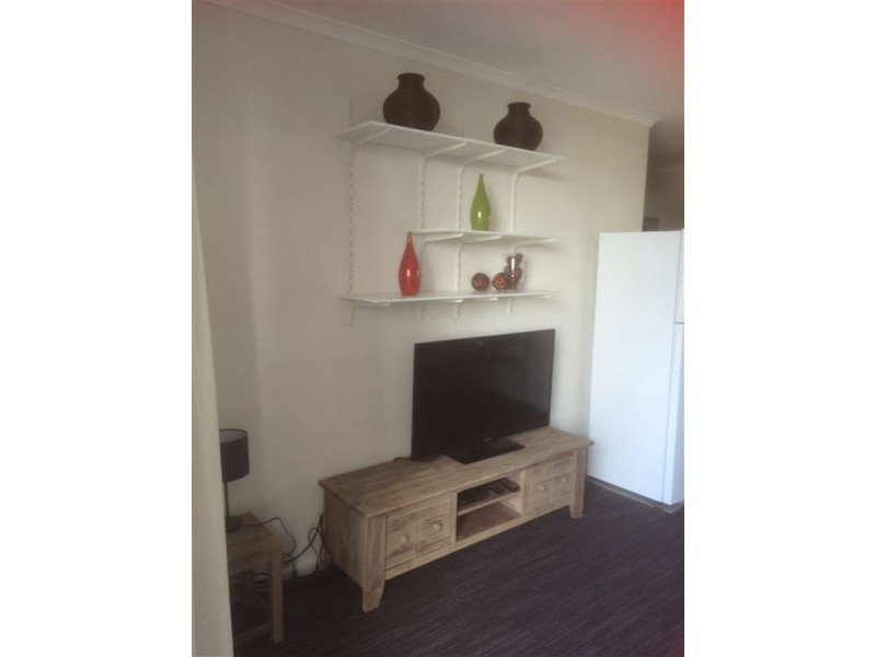 19/2877 Gold Coast Hwy, Surfers Paradise QLD 4217