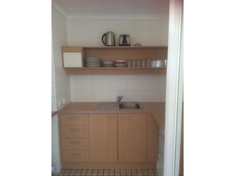 19/2877 Gold Coast Hwy, Surfers Paradise QLD 4217