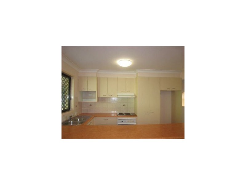 60 Paddington Dr, Carrara QLD 4211