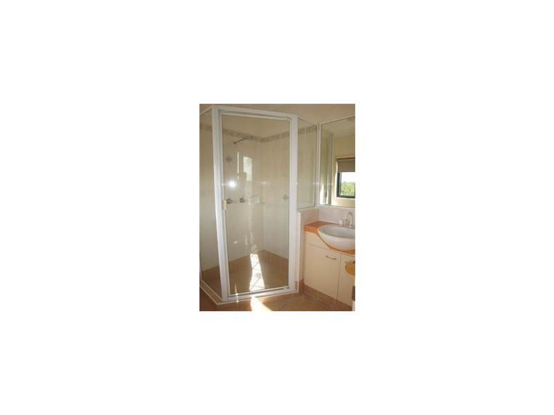 60 Paddington Dr, Carrara QLD 4211