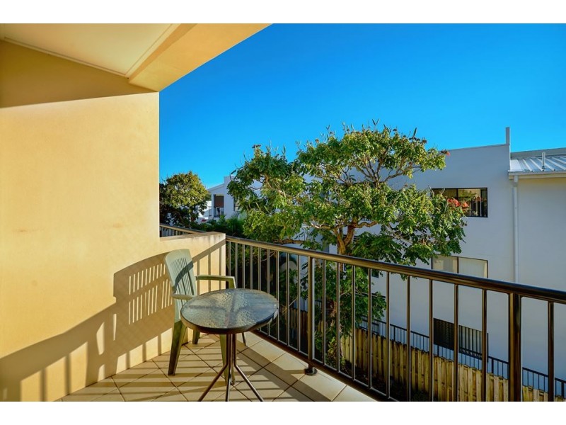 10/19 Lloyd St, Southport QLD 4215
