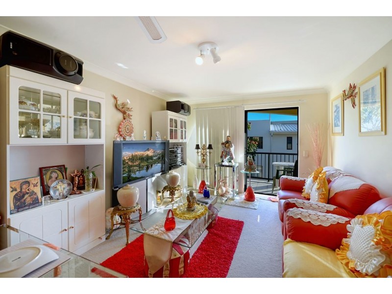 10/19 Lloyd St, Southport QLD 4215
