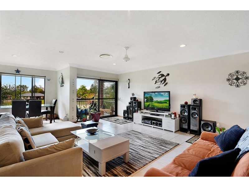 7/22 Dunlop Court, Mermaid Waters QLD 4218