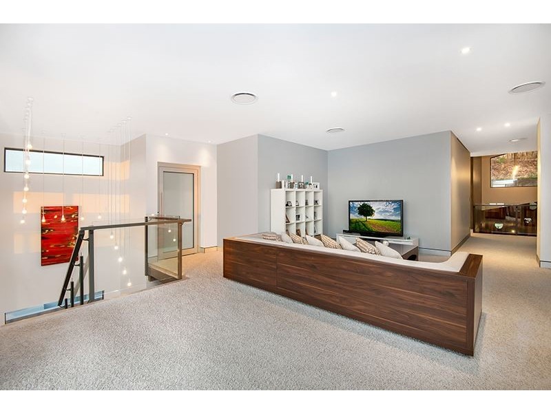 53 Yarrawonga Drive, Castle Hill QLD 4810