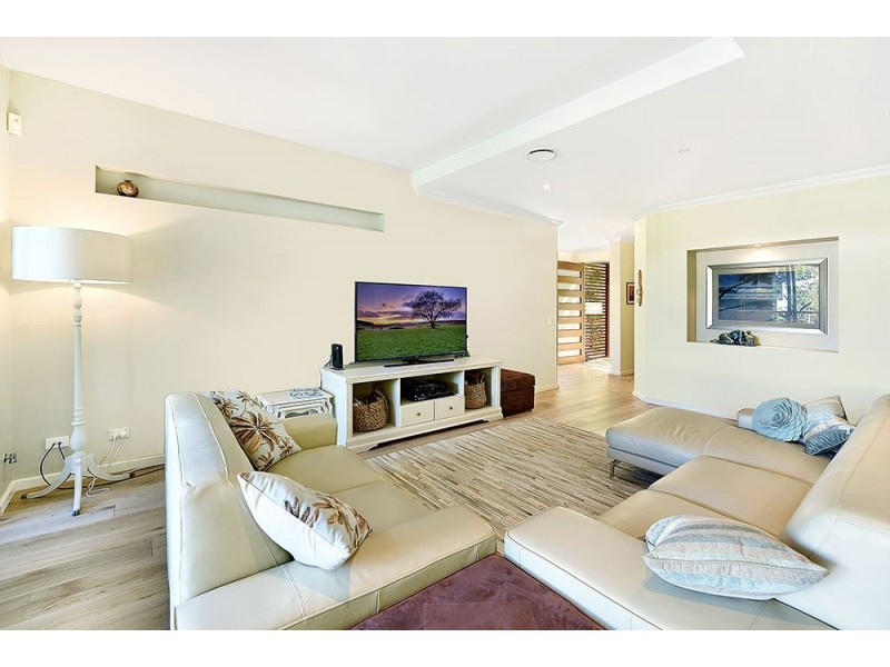 57 Nicklaus Court, Merrimac QLD 4226