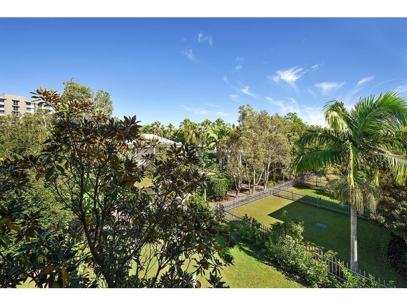 57 Nicklaus Court, Merrimac QLD 4226