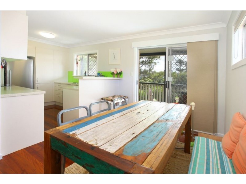 3 Kathleen Avenue, Southport QLD 4215