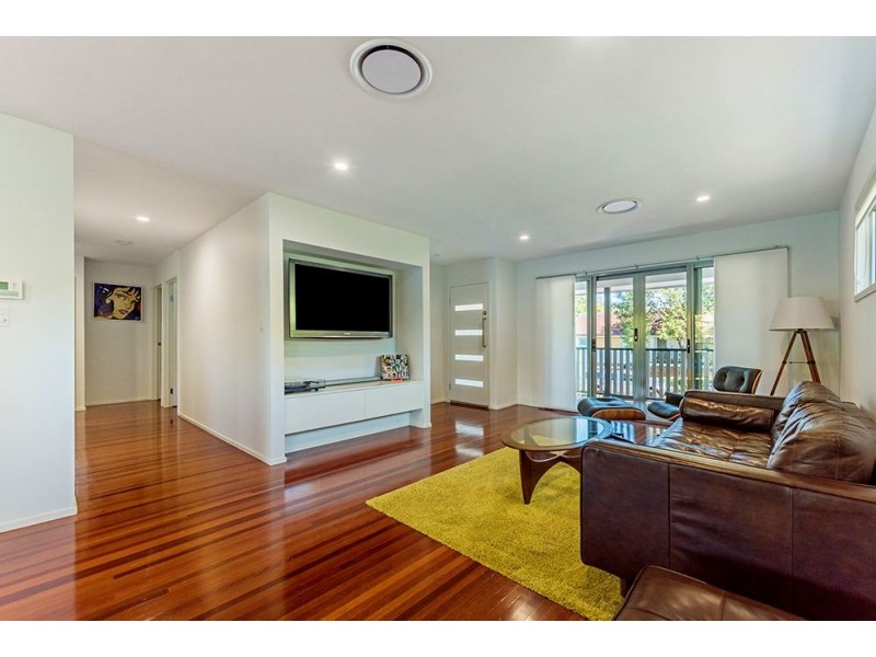 19A Gracemere Street, Newmarket QLD 4051