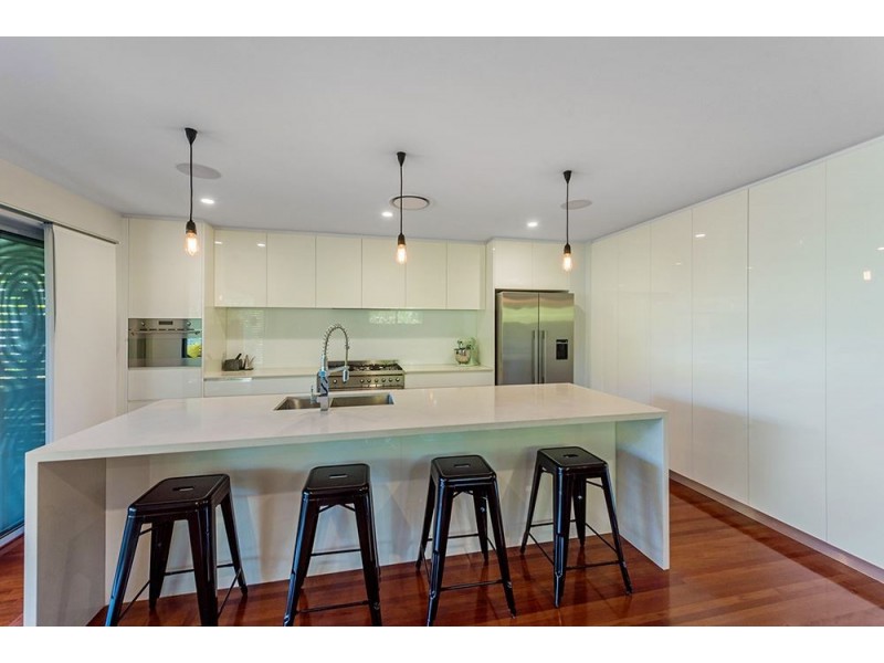 19A Gracemere Street, Newmarket QLD 4051