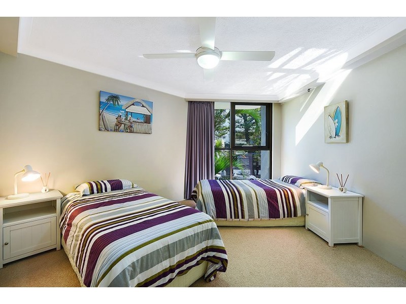 6/4 Thornton Street, Surfers Paradise QLD 4217