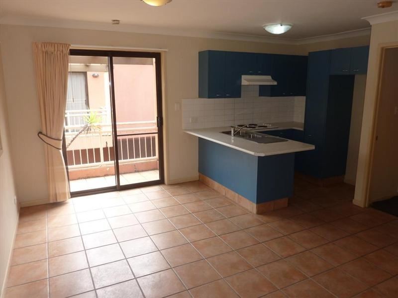 5/175 Surf Parade, Broadbeach QLD 4218