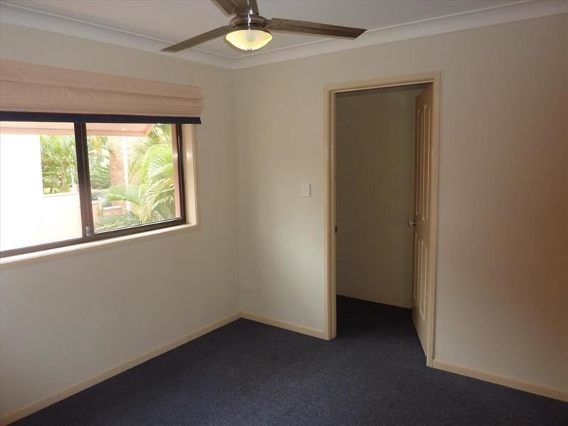 5/175 Surf Parade, Broadbeach QLD 4218