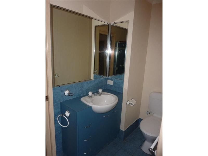 5/175 Surf Parade, Broadbeach QLD 4218