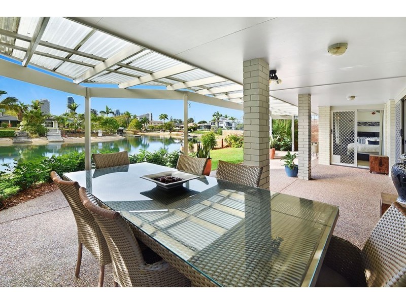 12 Andrea Avenue, Broadbeach Waters QLD 4218