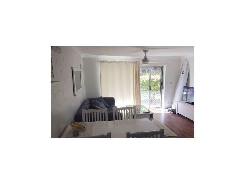 2/26 Cronin Avenue, Main Beach QLD 4217
