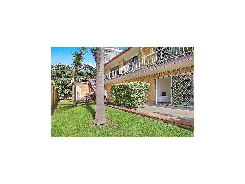 2/26 Cronin Avenue, Main Beach QLD 4217