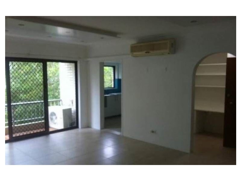 8/206 Surf Parade, Broadbeach QLD 4218