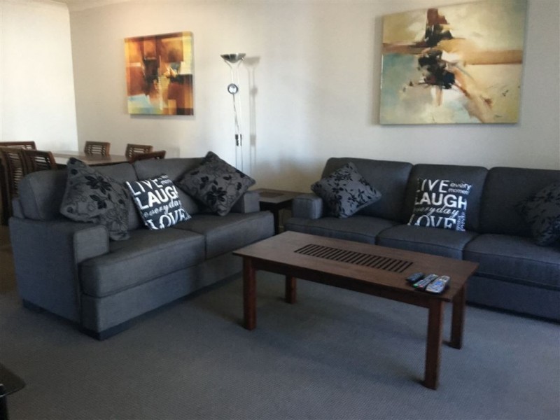 3066/23 Ferny Ave, Surfers Paradise QLD 4217