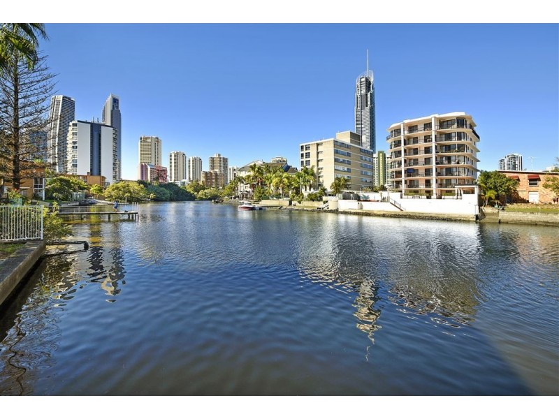 27/37 Peninsular Drive, Surfers Paradise QLD 4217