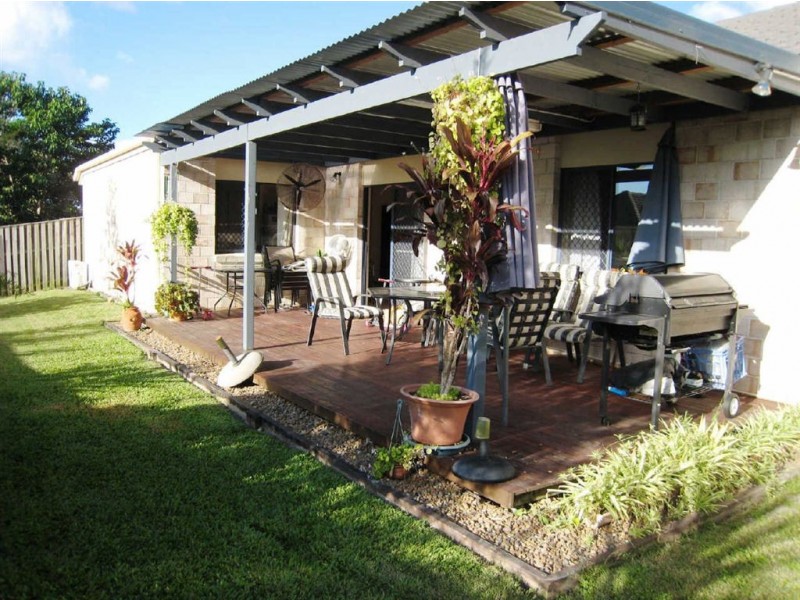 3 Cope Place, Pacific Pines QLD 4211