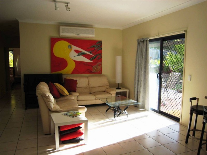 3 Cope Place, Pacific Pines QLD 4211