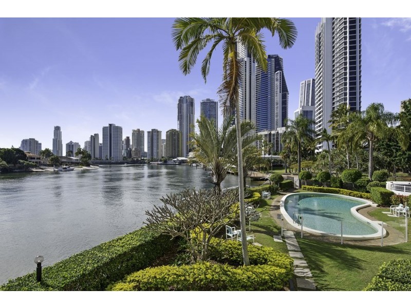 13/30 Watson Esplanade, Surfers Paradise QLD 4217