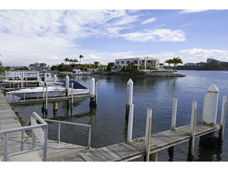 13/30 Watson Esplanade, Surfers Paradise QLD 4217