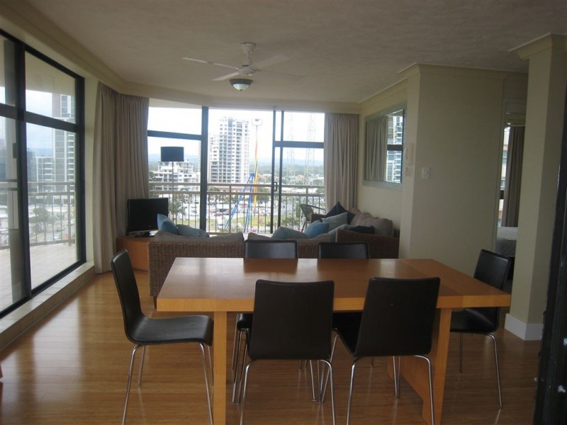 9E/80 The Esplanade, Surfers Paradise QLD 4217