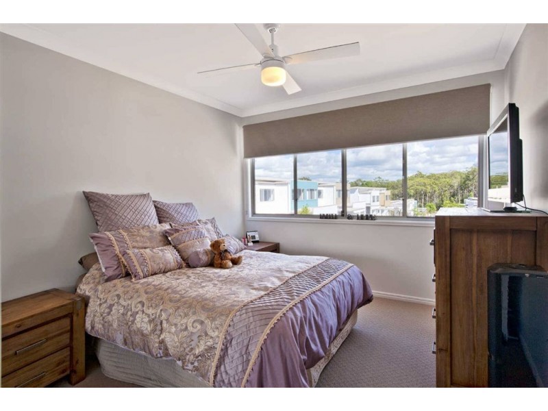 3/432 Pine Ridge Rd, Biggera Waters QLD 4216