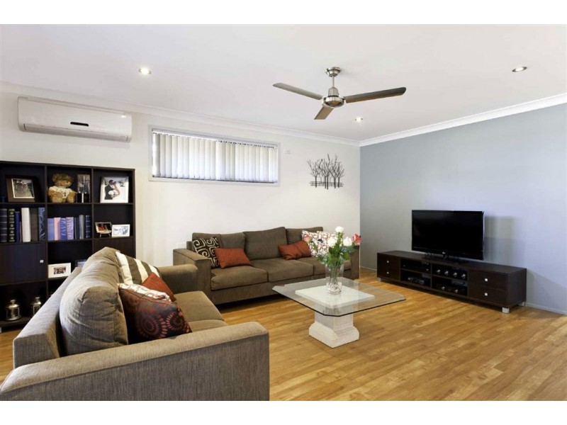 20 Kylie Street, Arundel QLD 4214