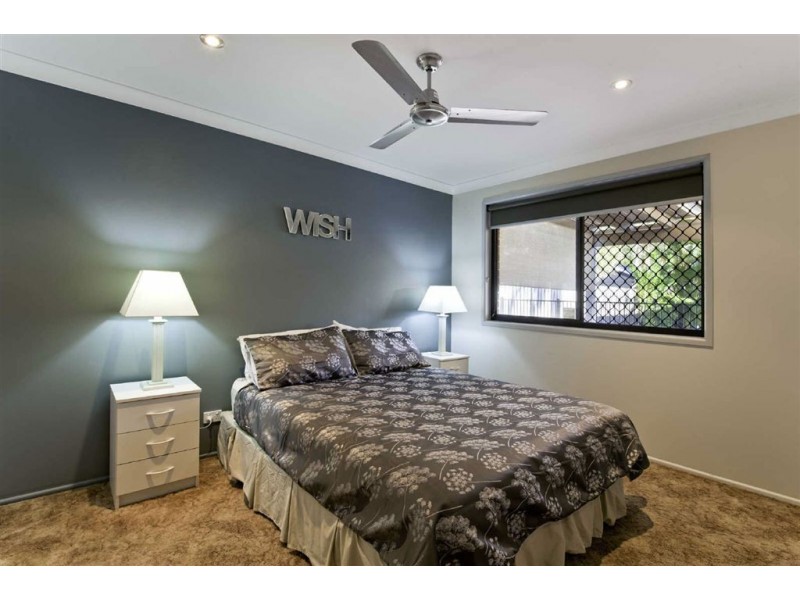 20 Kylie Street, Arundel QLD 4214