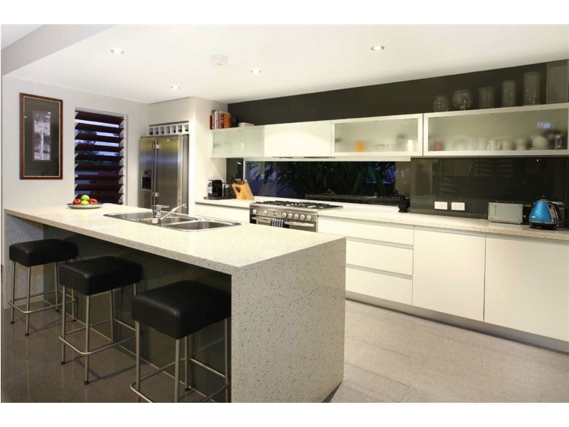 5432 Marine Dr, Sanctuary Cove QLD 4212