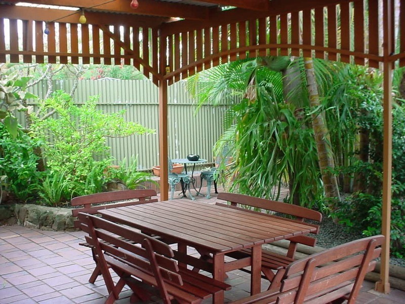 6 Ron Street, Camira QLD 4300