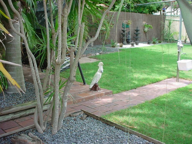 6 Ron Street, Camira QLD 4300