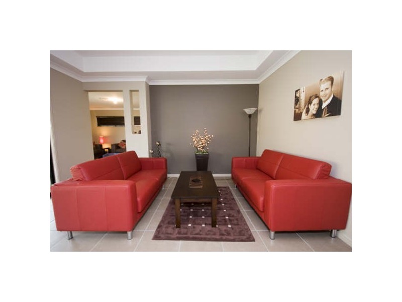 Augustine Heights QLD 4300