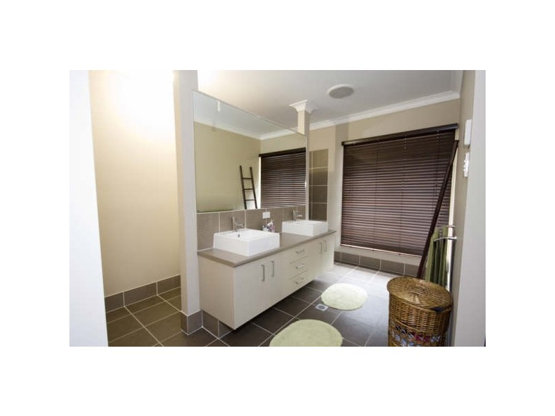 Augustine Heights QLD 4300