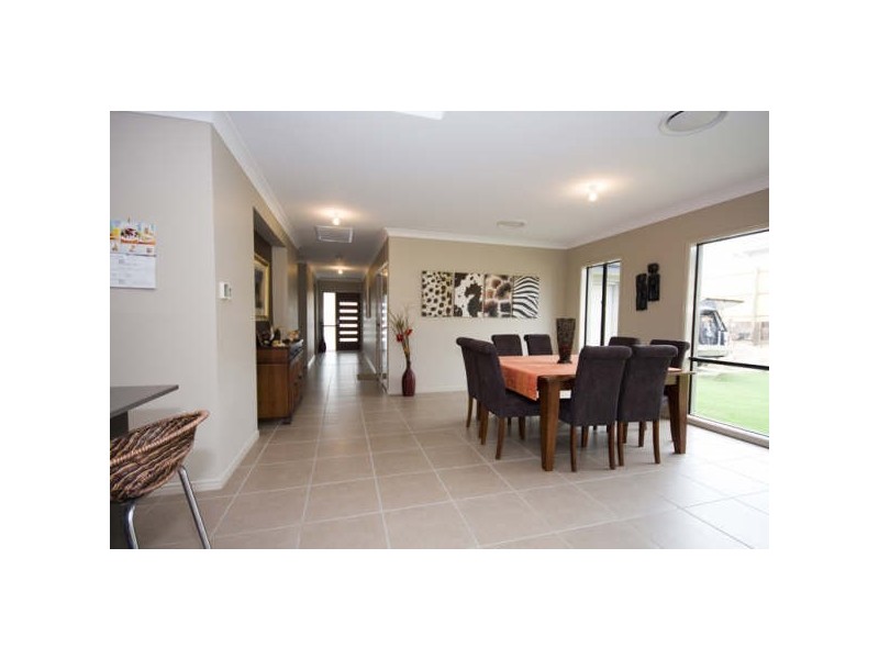 Augustine Heights QLD 4300