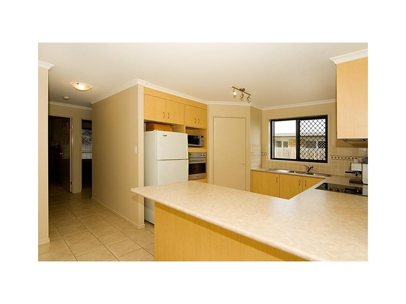 110 Lakeside Ave, Springfield Lakes QLD 4300