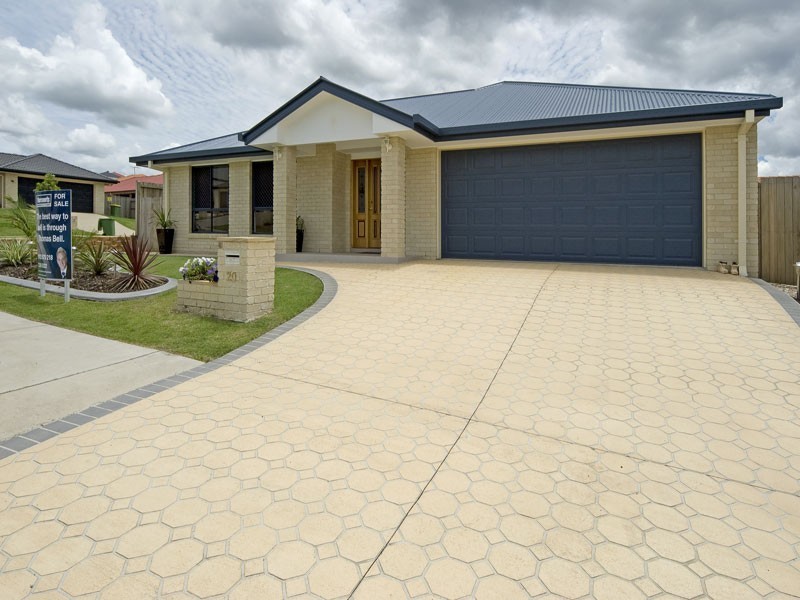 20 Admiral CCt, Springfield Lakes QLD 4300