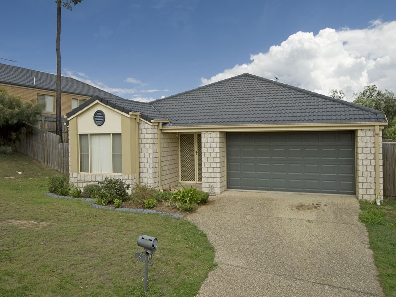 8 Parkside Dr, Springfield QLD 4300