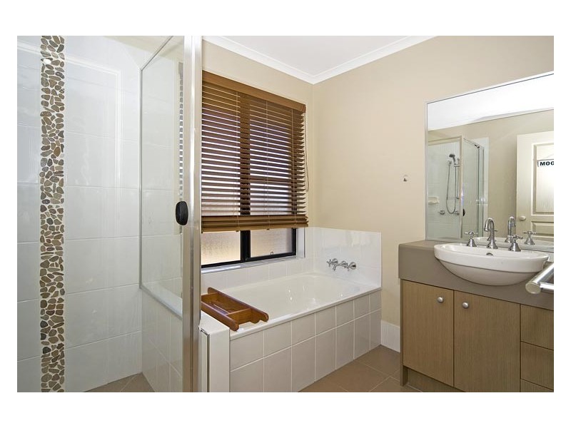 Augustine Heights QLD 4300