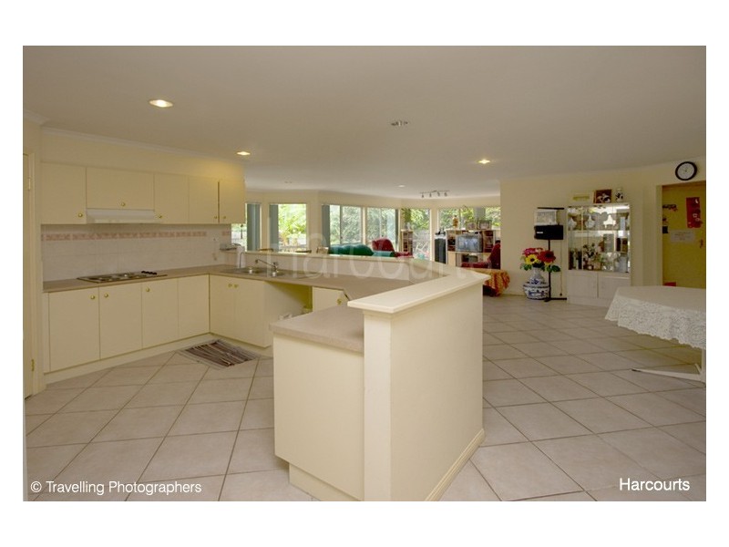 9 Kertes Rd, Camira QLD 4300