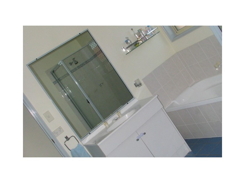 1 Tiber Cr, Springfield QLD 4300