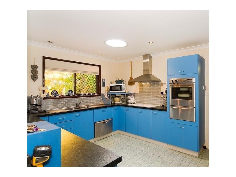 30 Dale Rd, Camira QLD 4300