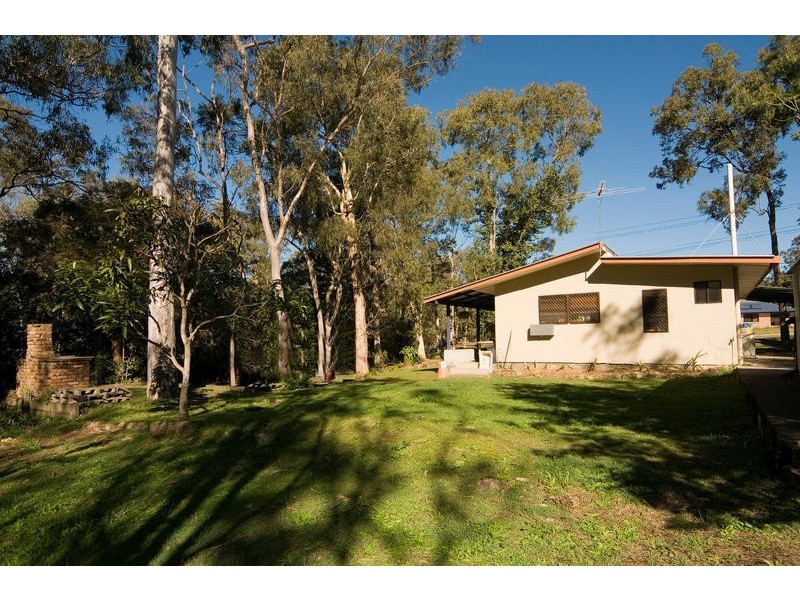 82 Addison Rd, Camira QLD 4300