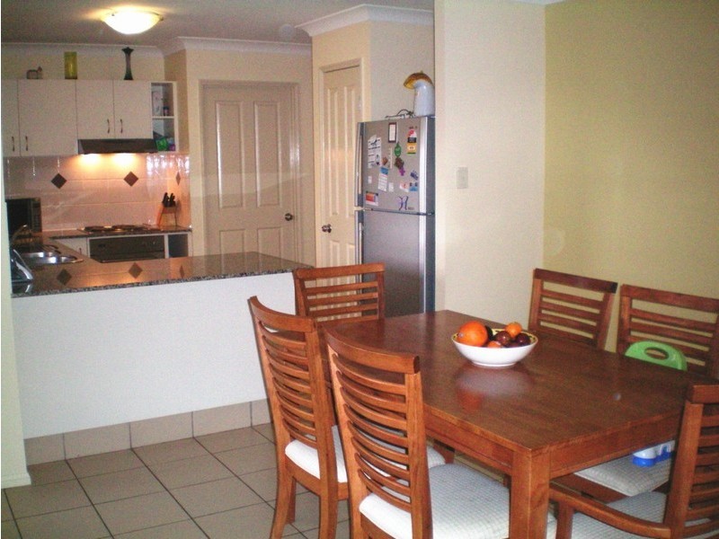 20 Scenic Cres, Springfield QLD 4300