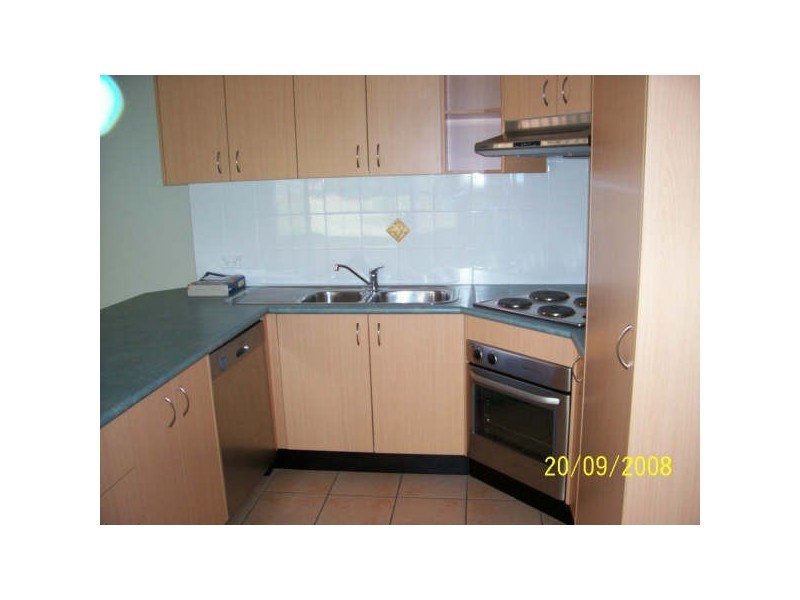 18 Sutherland Cres, Goodna QLD 4300