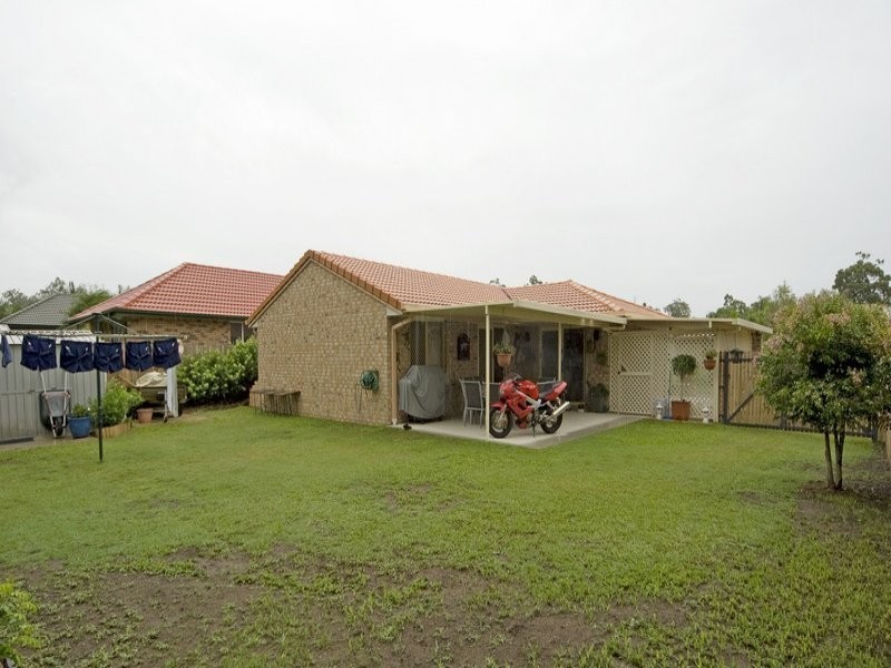 20 Maple Ave, Camira QLD 4300